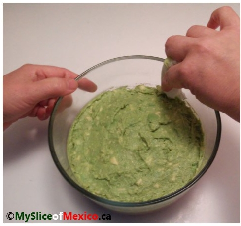 01 clean edge between layers Five layer dip My slice of mexico