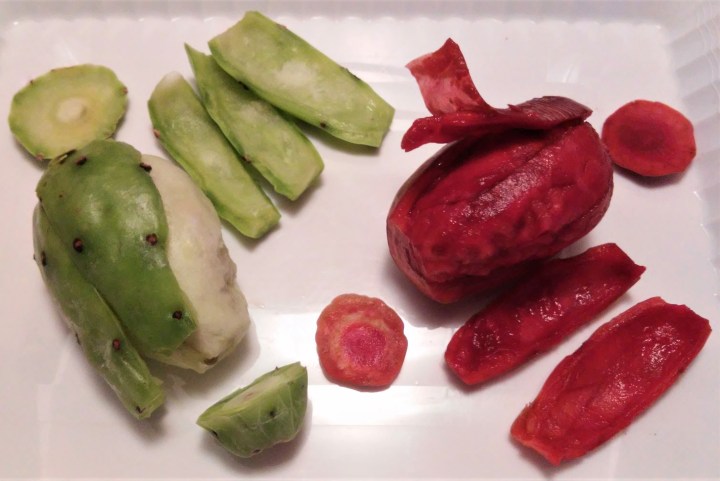 how to peel prickly pears