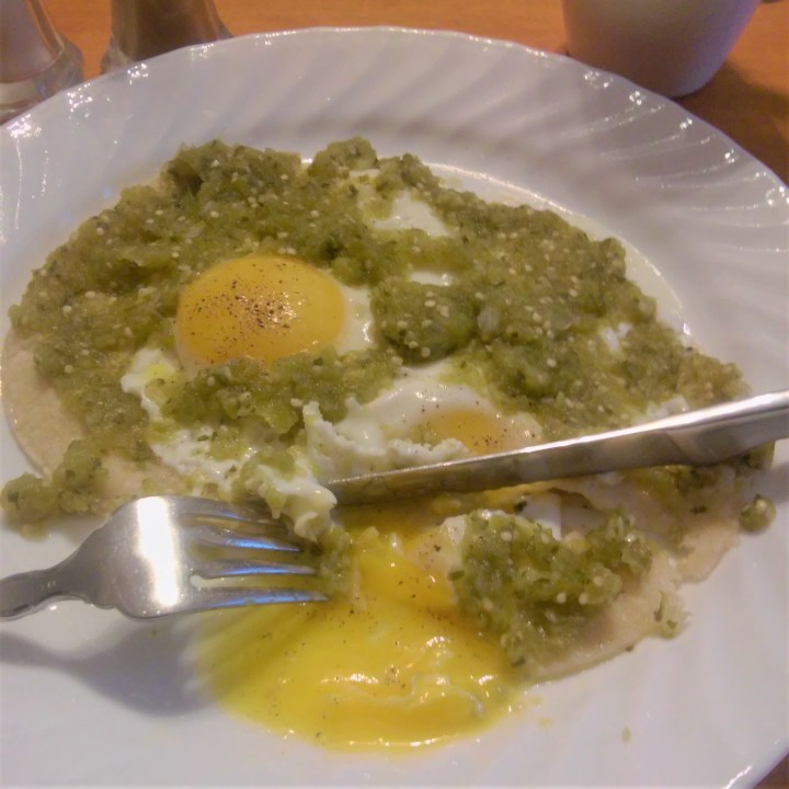 huevos rancheros salsa verde.jpg