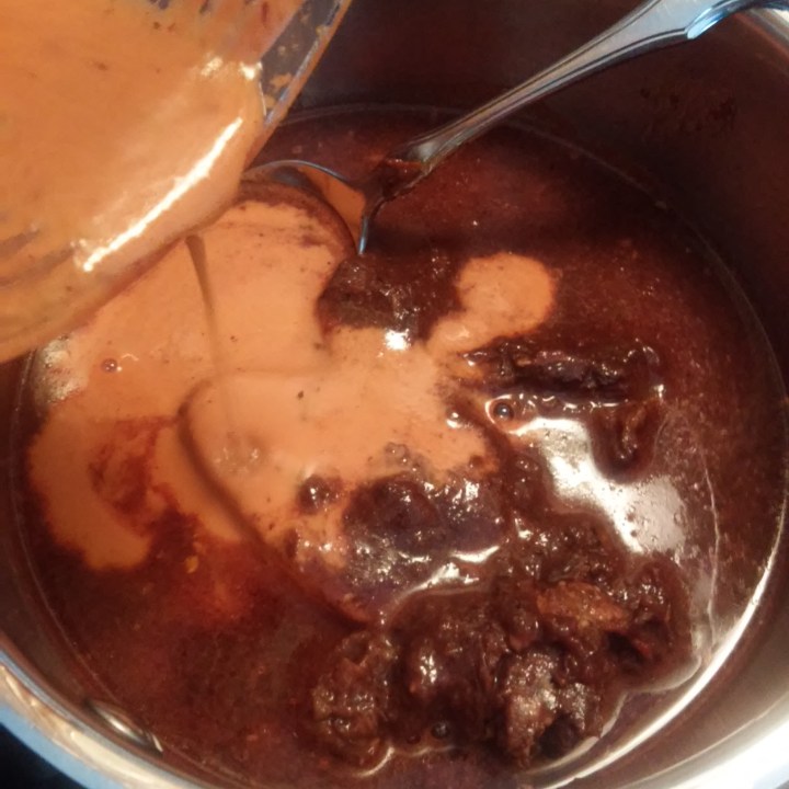 022 rinse blender jar add to sauce and chunks of meat