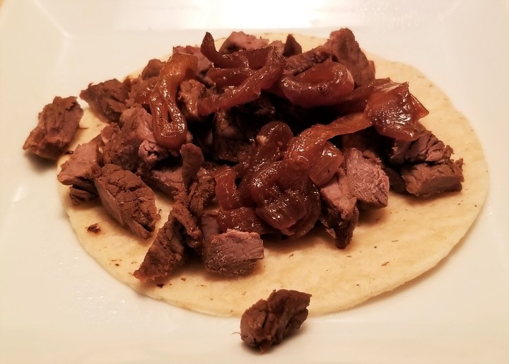 Steak taco - taco de asada
