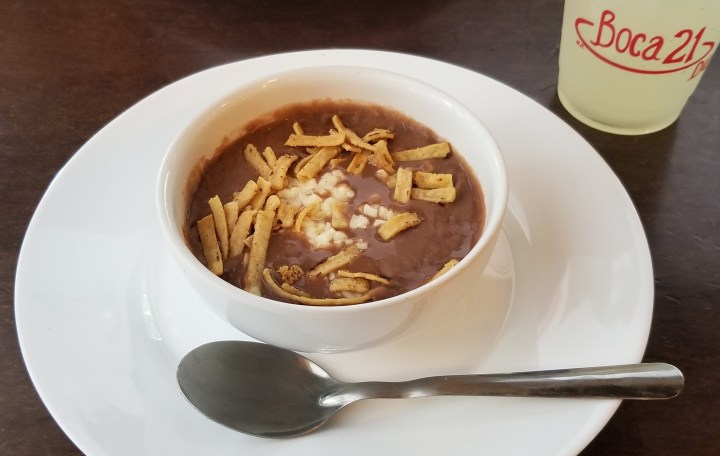 003 Bean soup at Boca 21