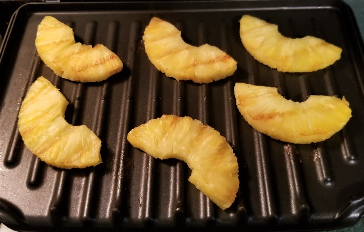 012 grill pineaple