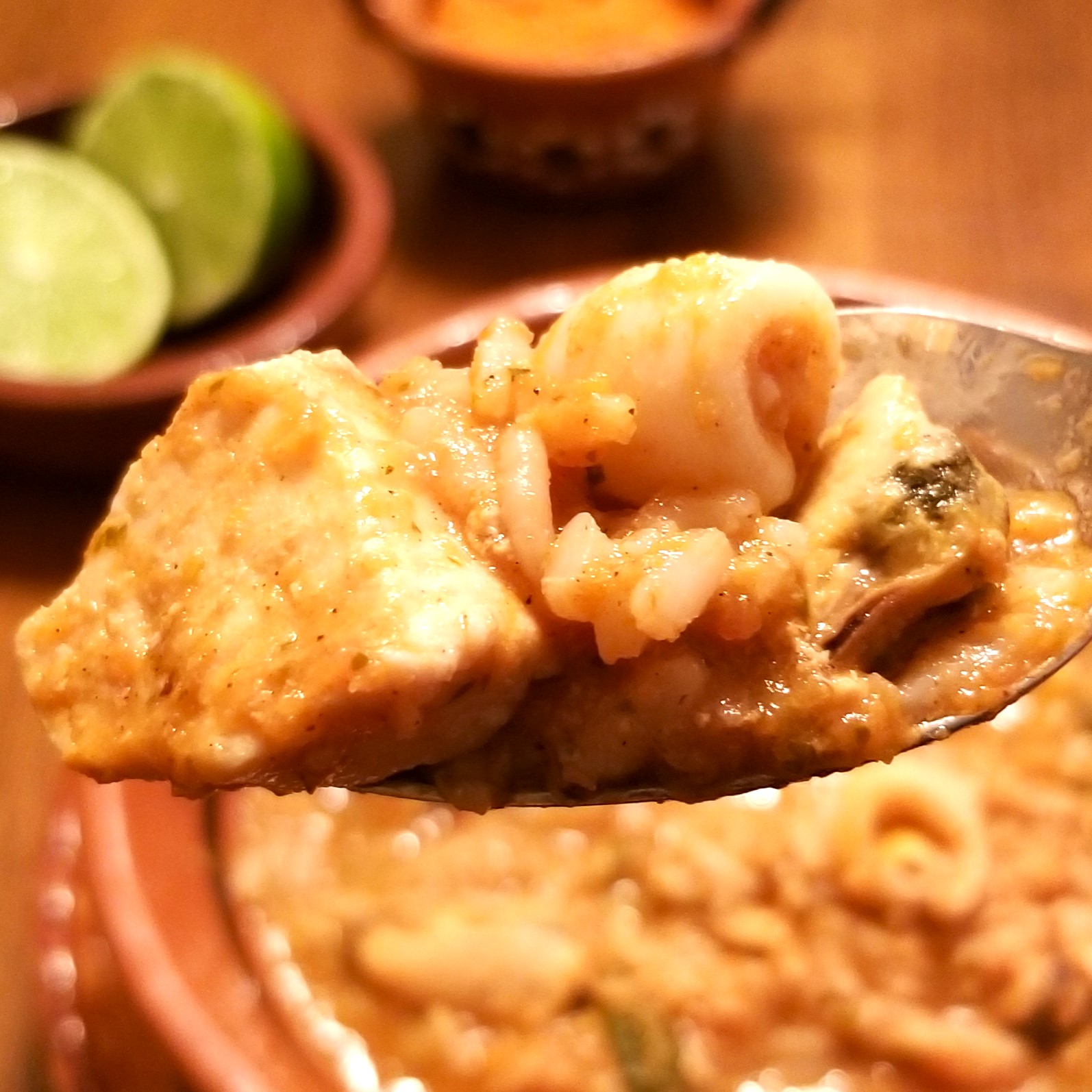 018 arroz a la tumbada spoonful close up